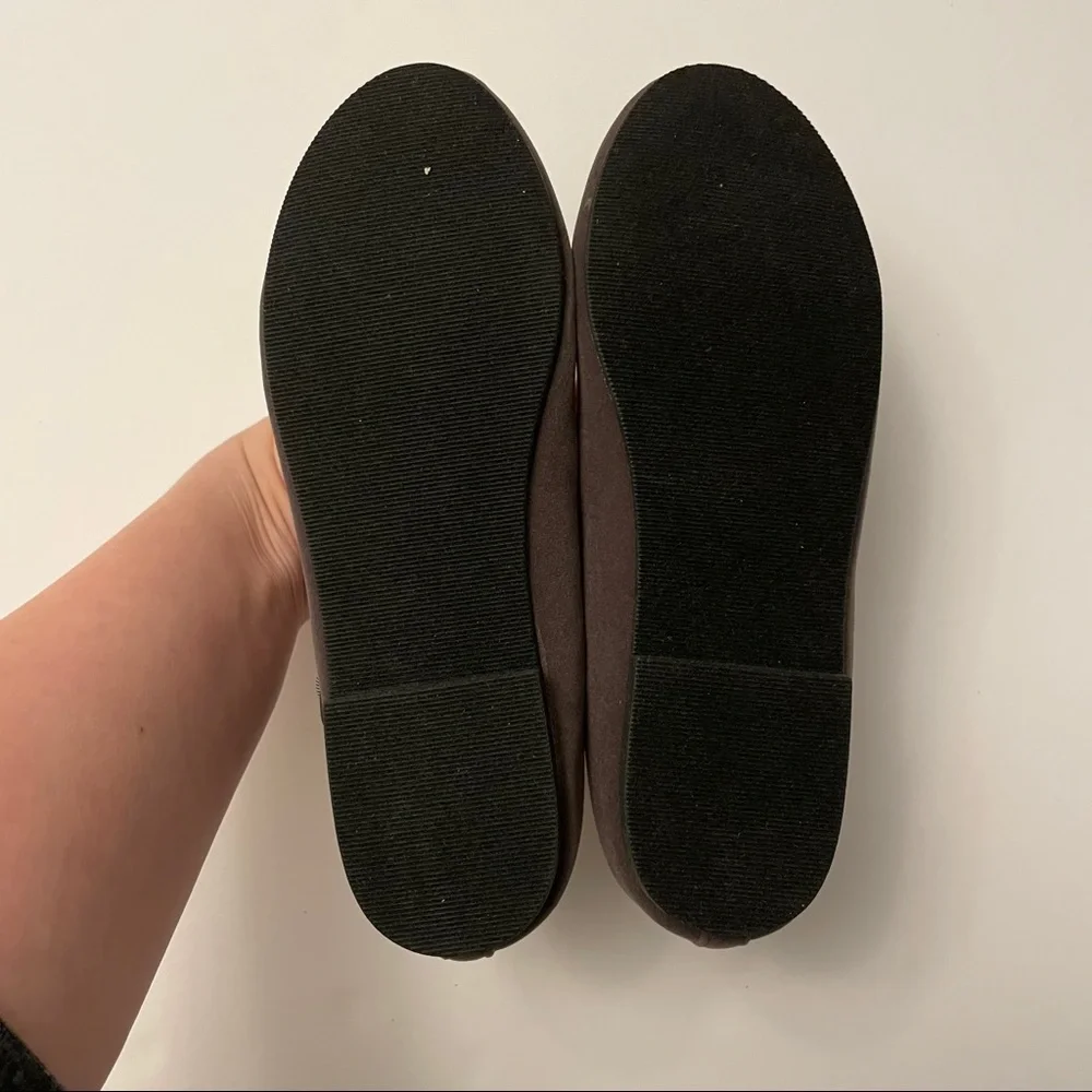 NEW Joyfolie ‘Brielle’ Greige & Pink Embroidered Floral Ballet Flats (3Youth)